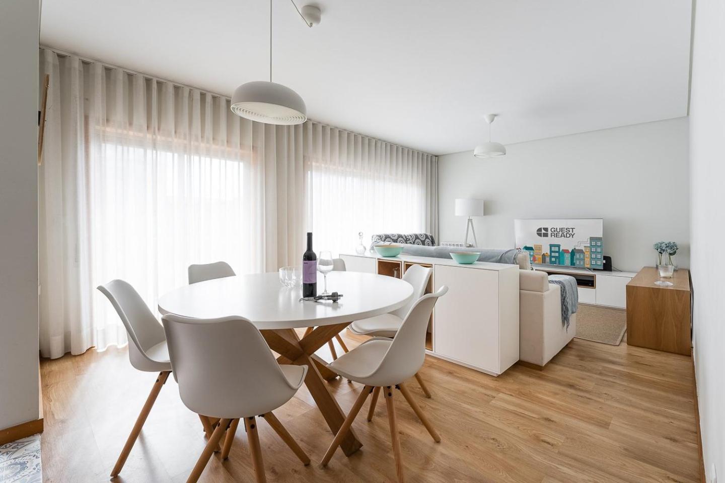 Guestready - Seabreeze Getaway In Lavra Appartement Buitenkant foto